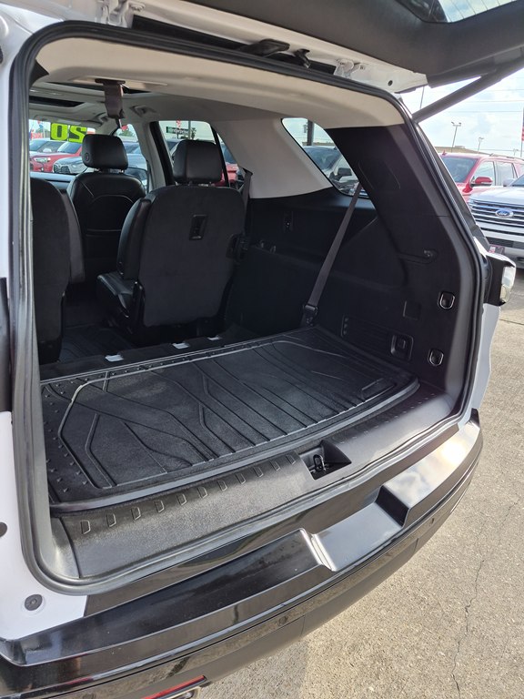 Photo 19 of this CHEVROLET TRAVERSE