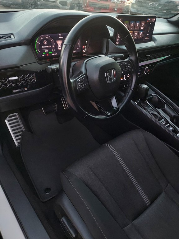 Photo 16 of this HONDA ACCORD