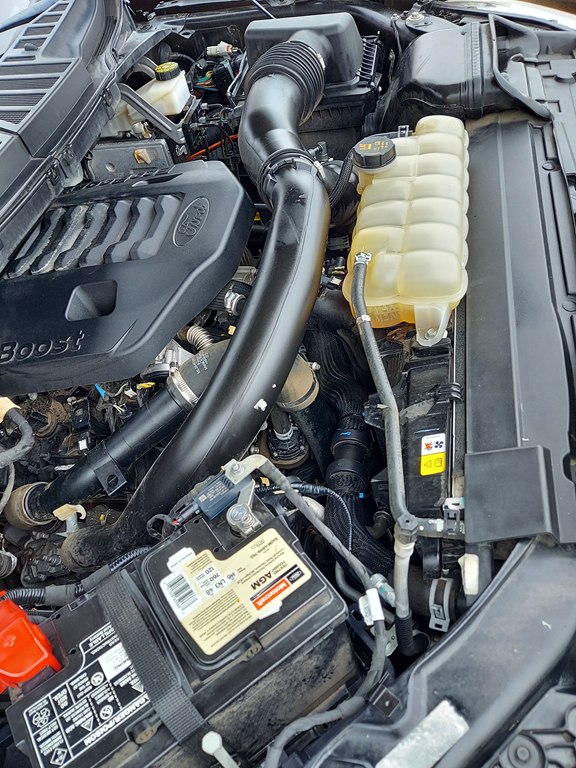 Photo 17 of this FORD F150
