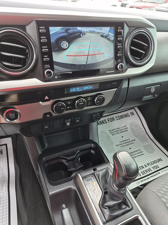 Photo 14 of this TOYOTA TACOMA