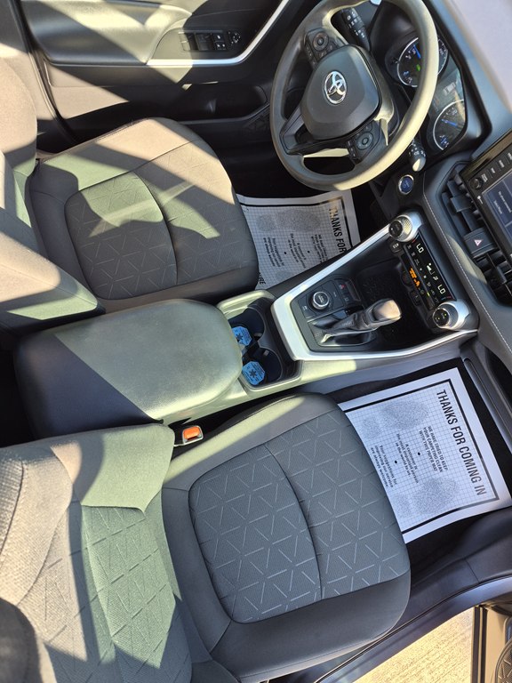 Photo 13 of this TOYOTA RAV4