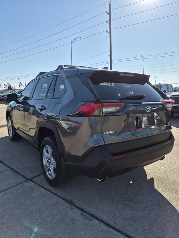 Photo 7 of this TOYOTA RAV4
