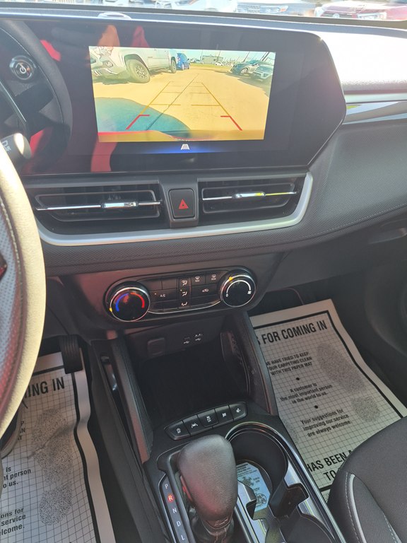 Photo 14 of this CHEVROLET TRAILBLAZER