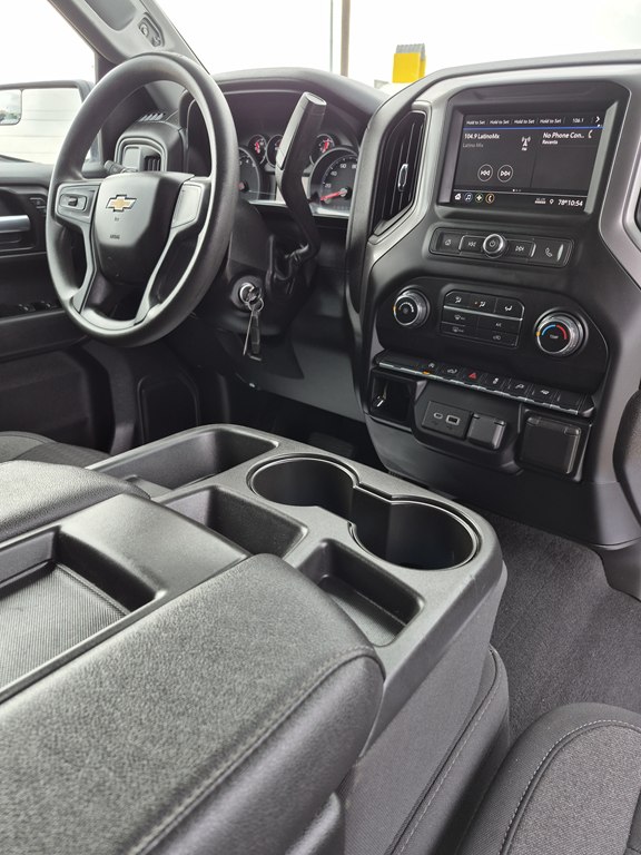 Photo 13 of this CHEVROLET SILVERADO LTD 1