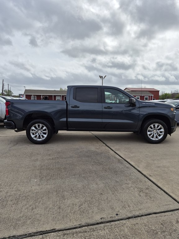 Photo 4 of this CHEVROLET SILVERADO LTD 1