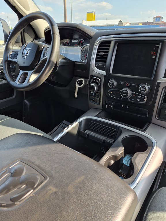 Photo 13 of this RAM 1500 CLASSIC