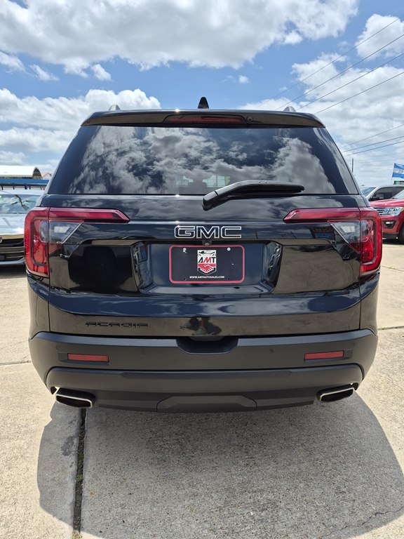 Photo 6 of this GMC ACADIA