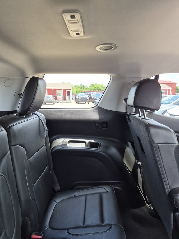 Photo 14 of this GMC ACADIA
