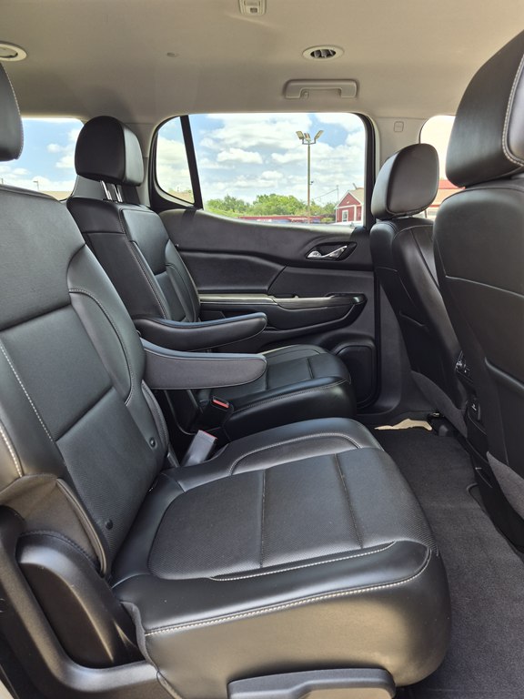 Photo 13 of this GMC ACADIA