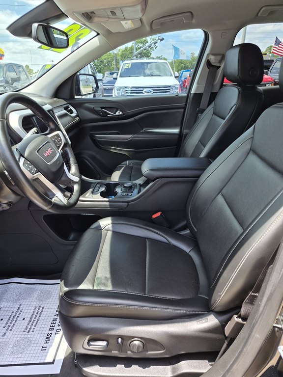 Photo 9 of this GMC ACADIA