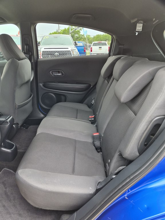 Photo 10 of this HONDA HR-V