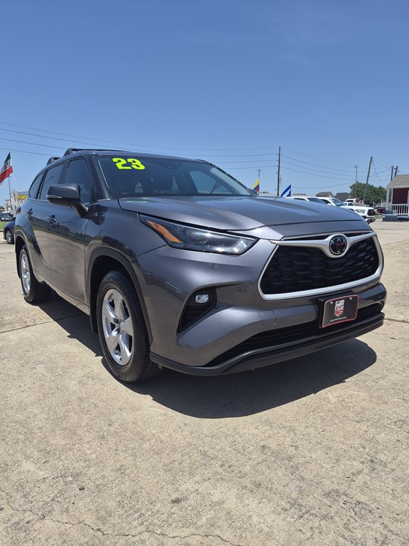 Photo 3 of this TOYOTA HIGHLANDER