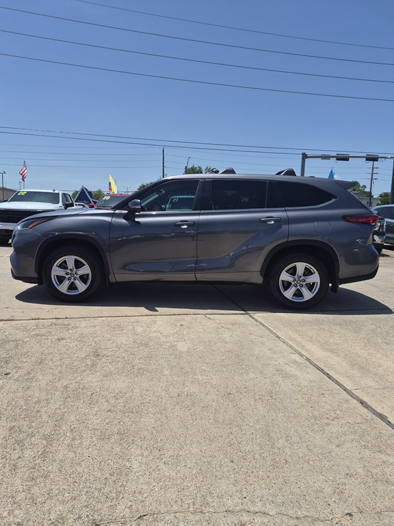 Photo 8 of this TOYOTA HIGHLANDER