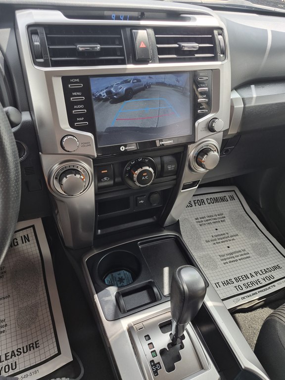 Photo 14 of this TOYOTA 4RUNNER