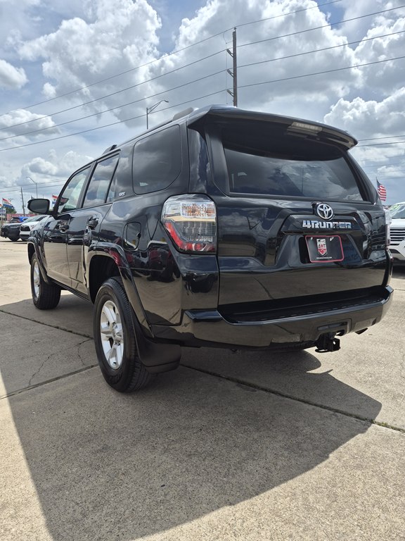 Photo 7 of this TOYOTA 4RUNNER
