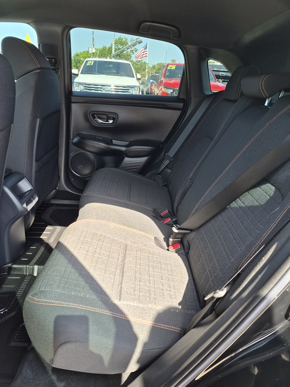 Photo 10 of this HONDA HR-V