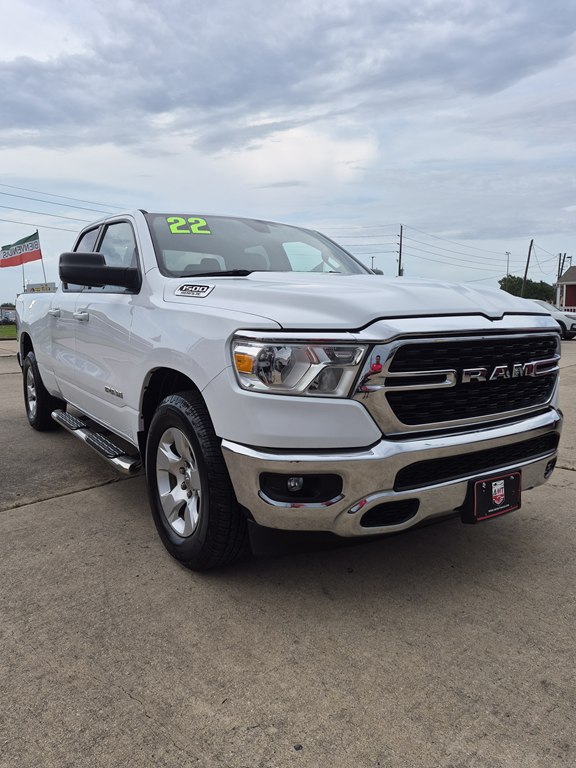 Photo 3 of this RAM 1500