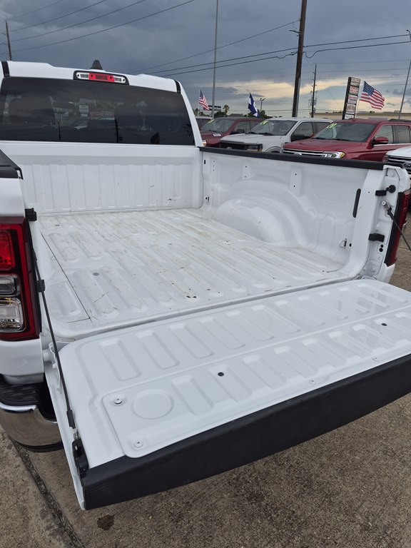 Photo 18 of this RAM 1500