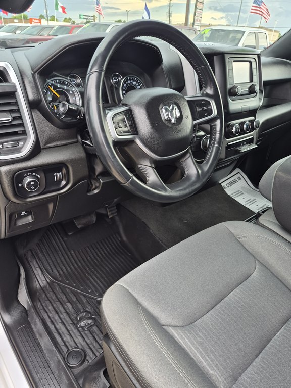 Photo 16 of this RAM 1500
