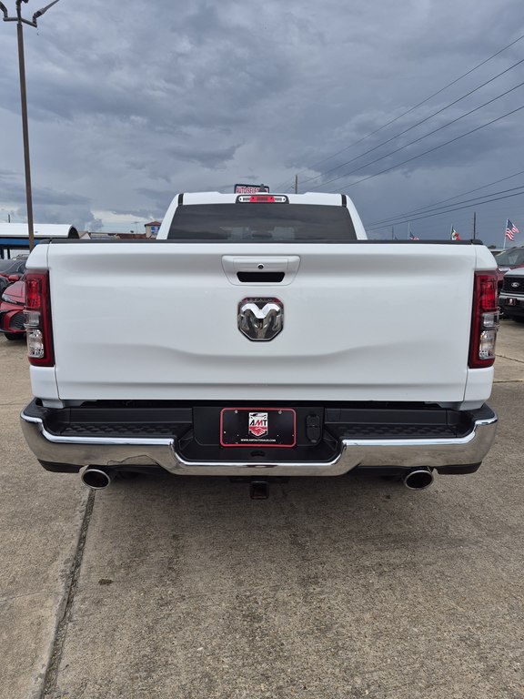 Photo 6 of this RAM 1500