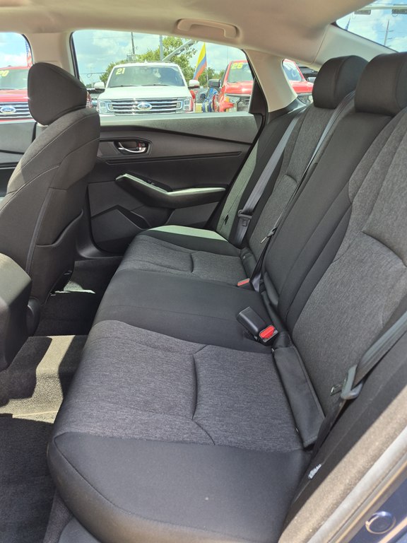 Photo 10 of this HONDA ACCORD