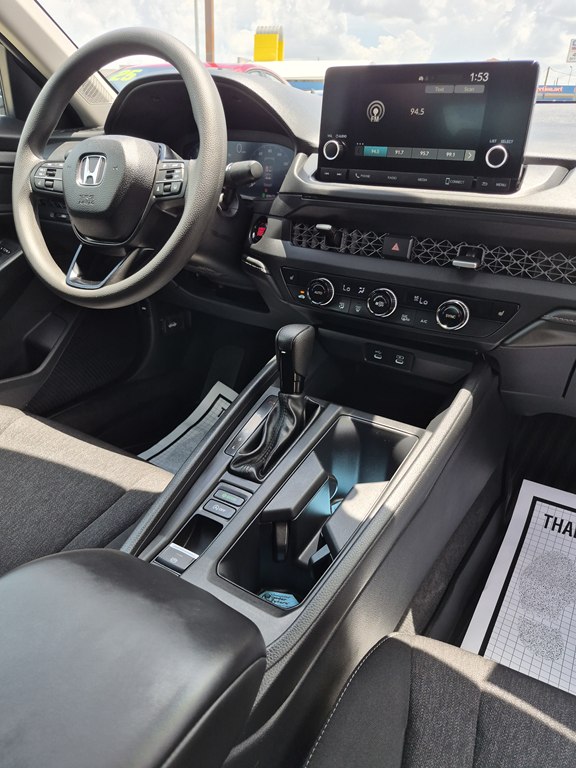 Photo 14 of this HONDA ACCORD