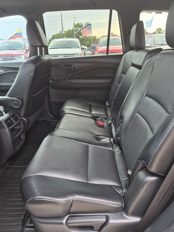 Photo 10 of this HONDA PASSPORT