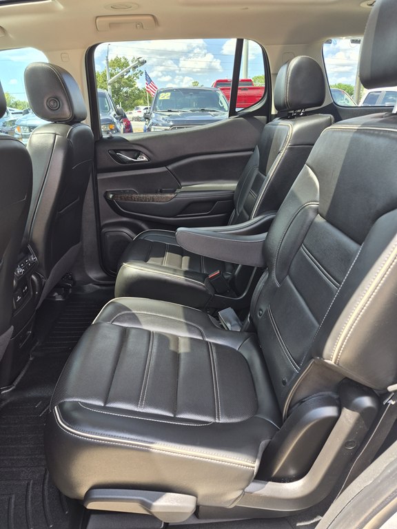 Photo 10 of this GMC ACADIA