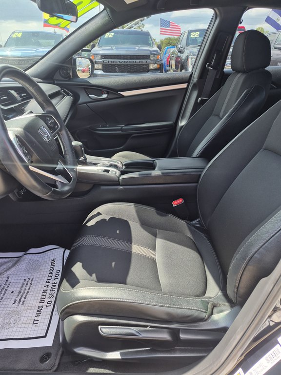 Photo 9 of this HONDA CIVIC