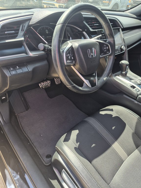 Photo 16 of this HONDA CIVIC