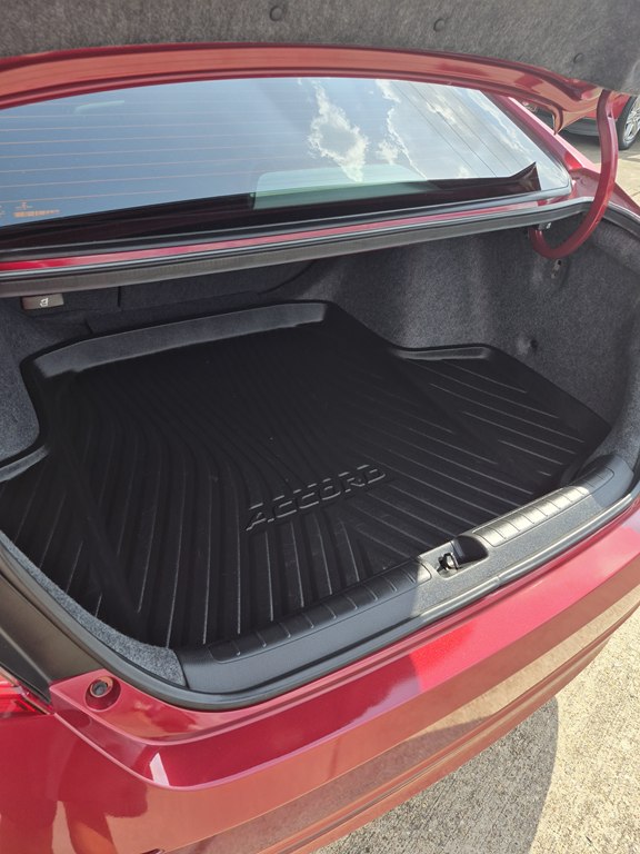 Photo 19 of this HONDA ACCORD