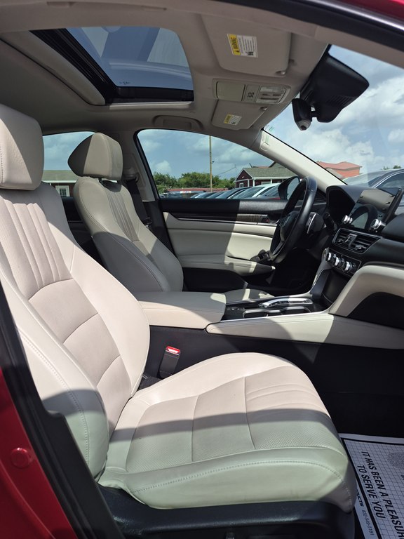 Photo 11 of this HONDA ACCORD