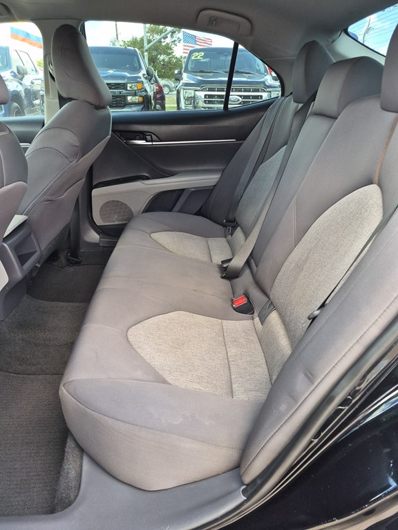 Photo 10 of this TOYOTA CAMRY