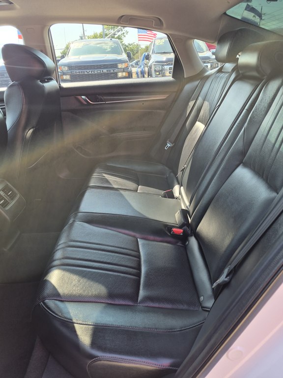 Photo 10 of this HONDA ACCORD