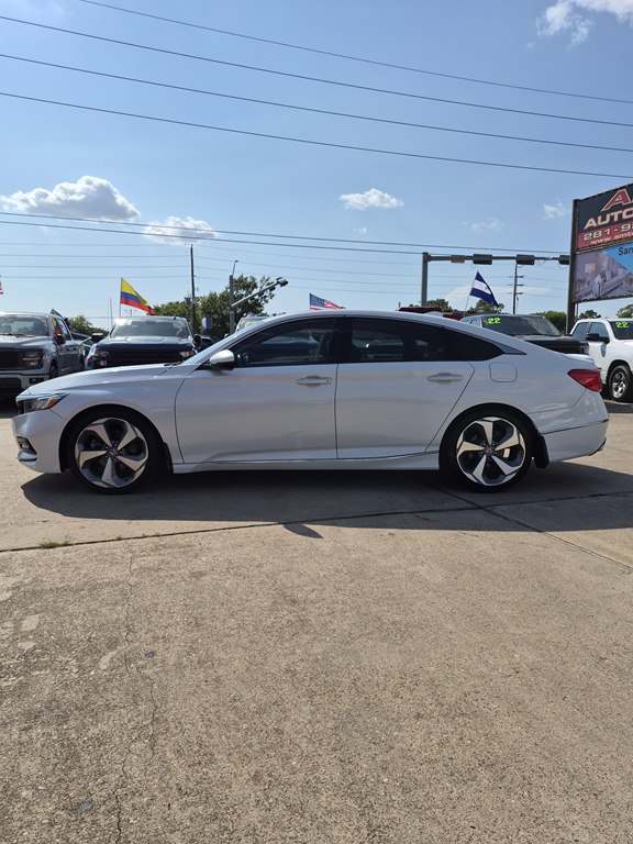 Photo 8 of this HONDA ACCORD