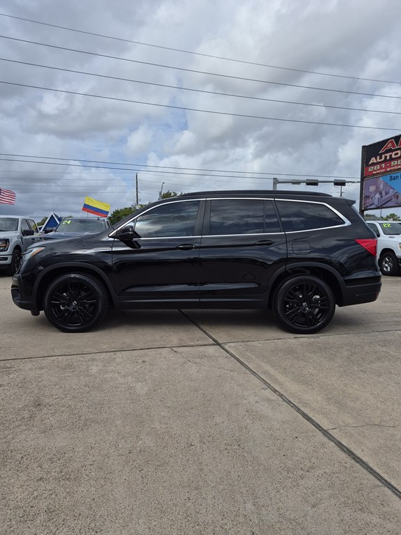 Photo 8 of this HONDA PILOT