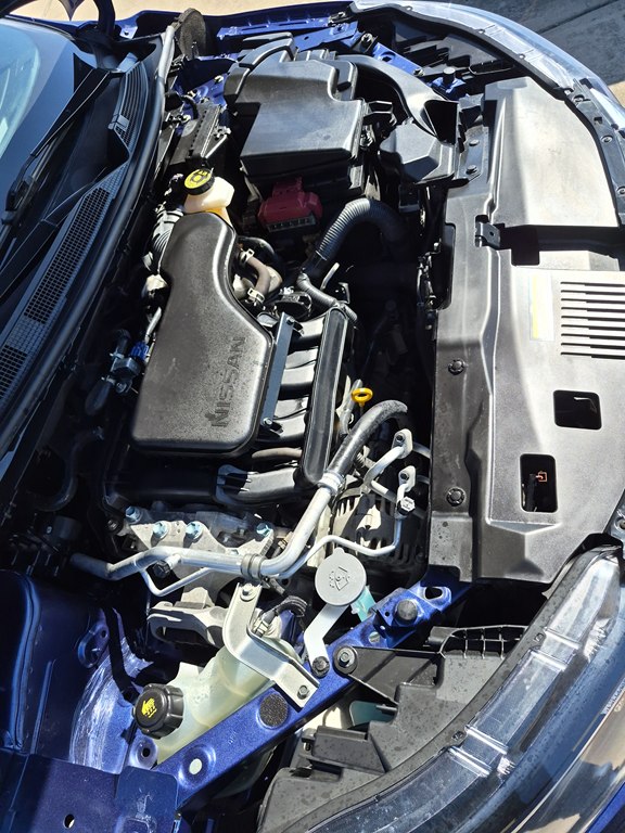 Photo 17 of this NISSAN ROGUE SPORT