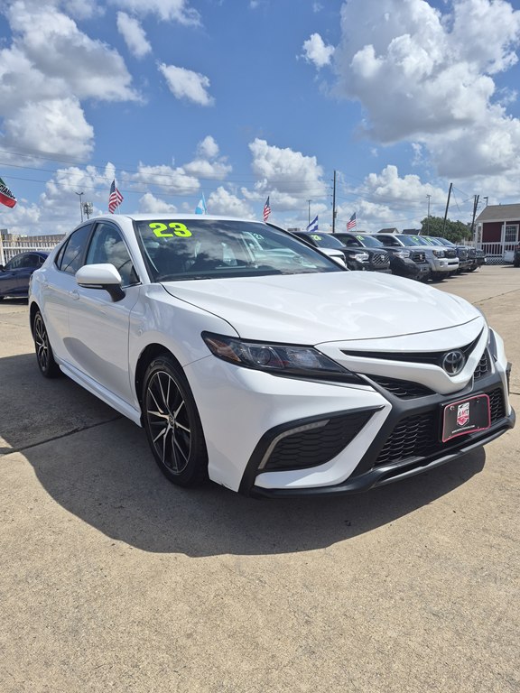Photo 3 of this TOYOTA CAMRY