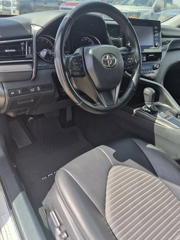 Photo 16 of this TOYOTA CAMRY