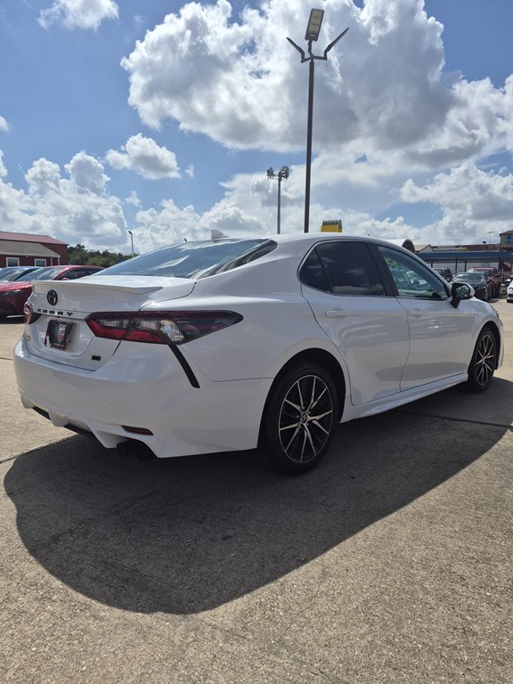 Photo 5 of this TOYOTA CAMRY