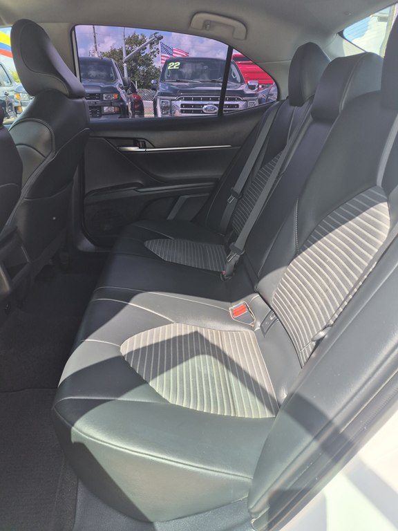 Photo 10 of this TOYOTA CAMRY