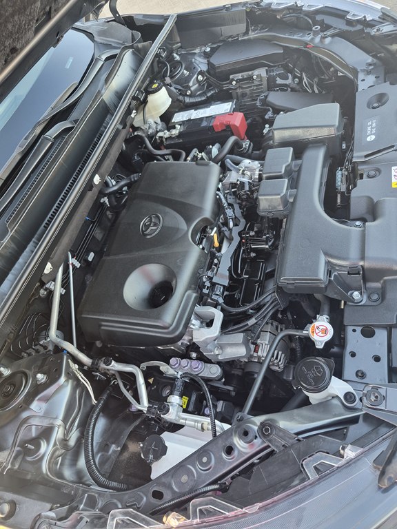 Photo 17 of this TOYOTA RAV4