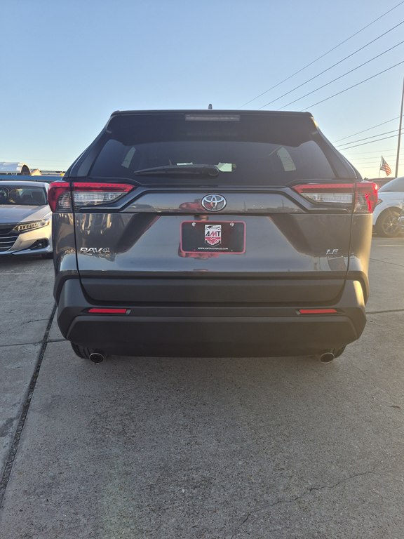 Photo 6 of this TOYOTA RAV4