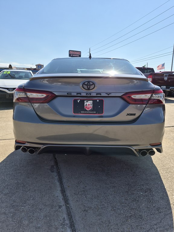 Photo 6 of this TOYOTA CAMRY