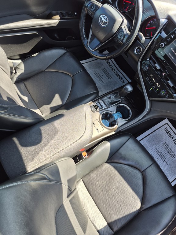 Photo 13 of this TOYOTA CAMRY