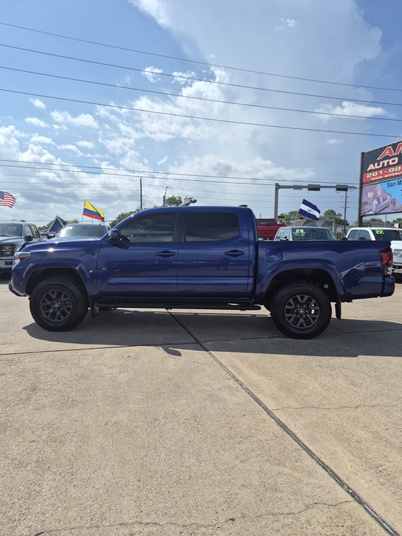 Photo 8 of this TOYOTA TACOMA