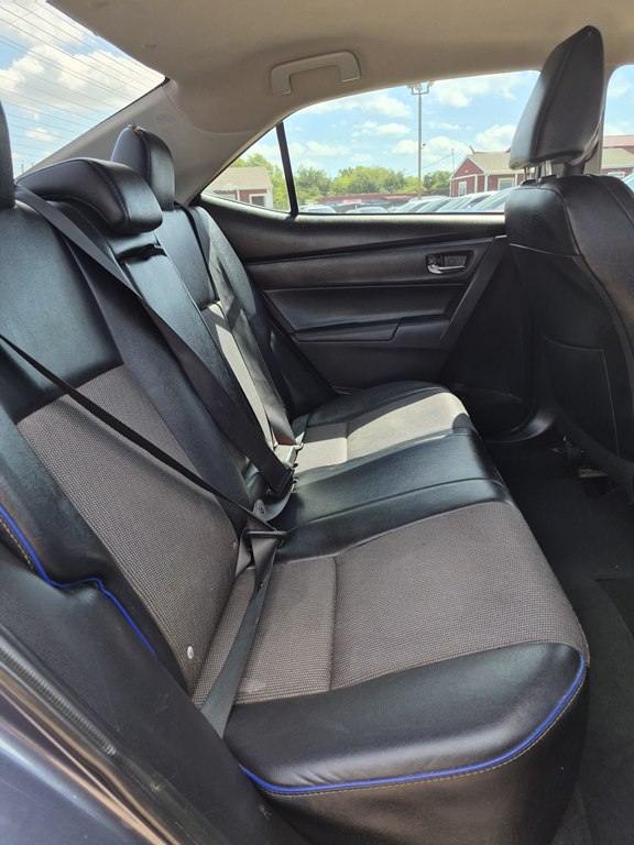 Photo 12 of this TOYOTA COROLLA
