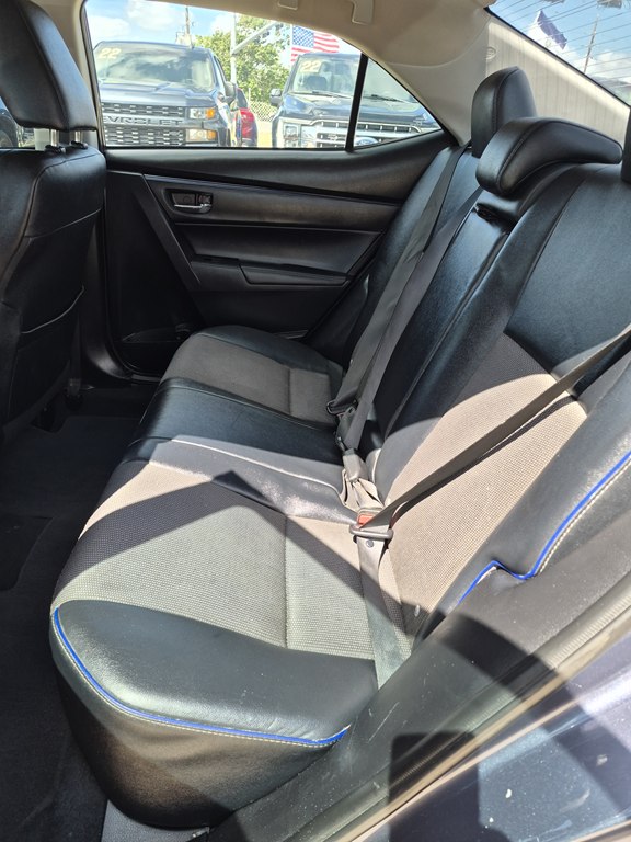 Photo 10 of this TOYOTA COROLLA