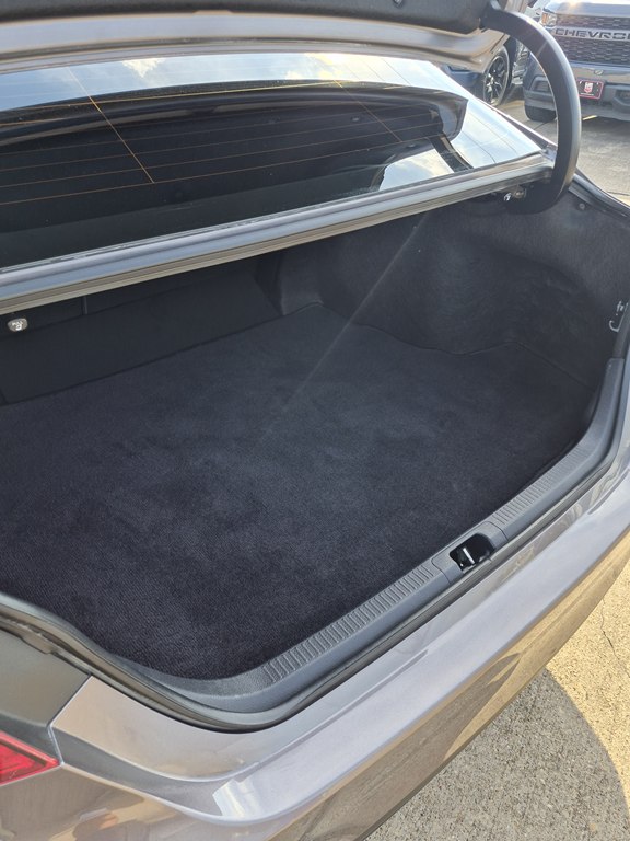 Photo 19 of this TOYOTA CAMRY