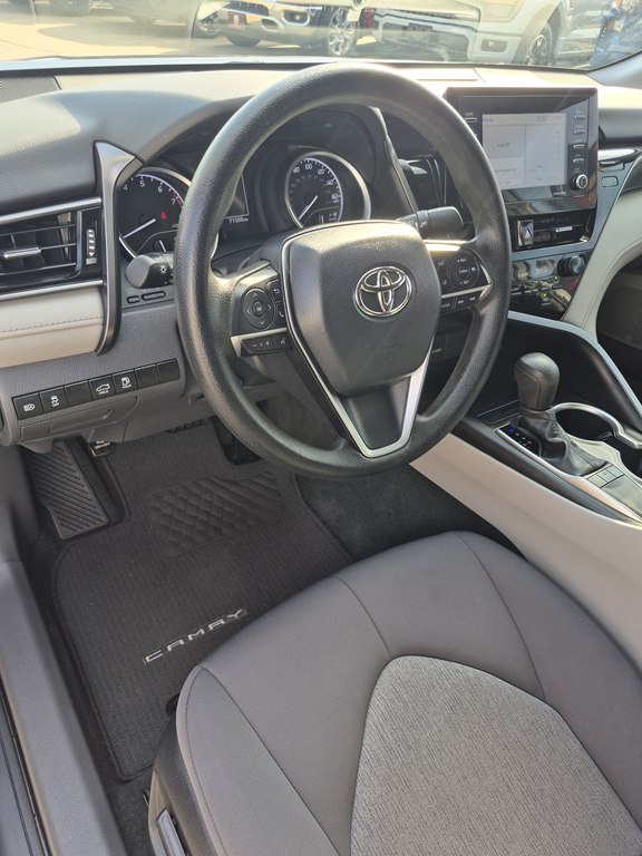 Photo 17 of this TOYOTA CAMRY